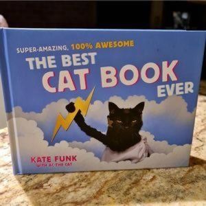 Cat Photography Book of Cats Dressed Up in Funny Costumes Gift Idea All Ages